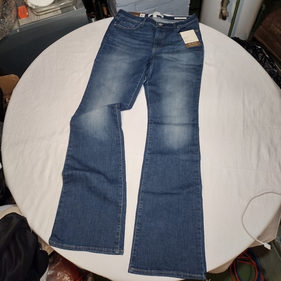 Vintage America Denim - Vintage America Vintage Boot-Y Mid-Rise Slim-fit Bootcut Medium Blue Wash Jeans